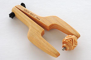 MKM Pottery Tools Roller Handle